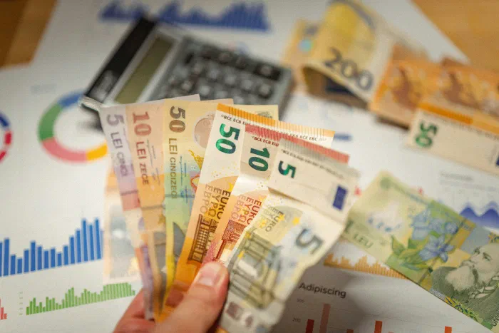 A founder setting aside profit before paying business expenses